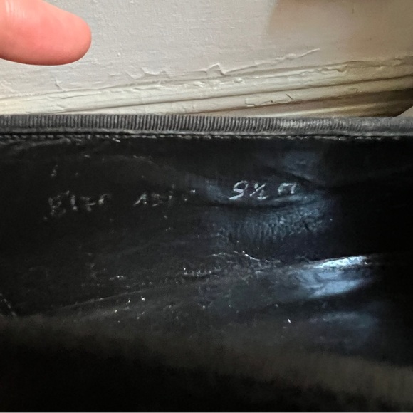 Barney’s New York Tuxedo Slip On Loafer Shoe, Black Patent Leather, Sz 9.5M - Picture 4 of 6